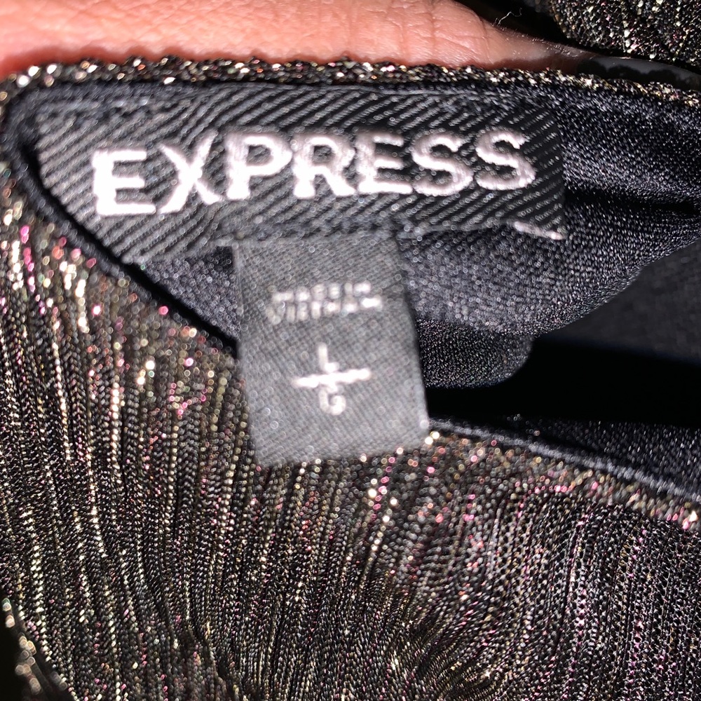 Express Top - Picture 5 of 5